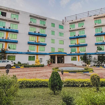Capital O 47955 Panorama Country Club And Resort Rupnarayanpur Exterior foto
