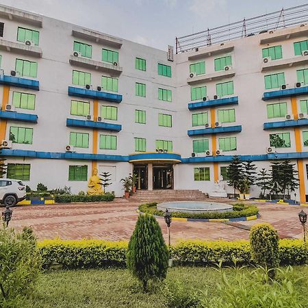 Capital O 47955 Panorama Country Club And Resort Rupnarayanpur Exterior foto